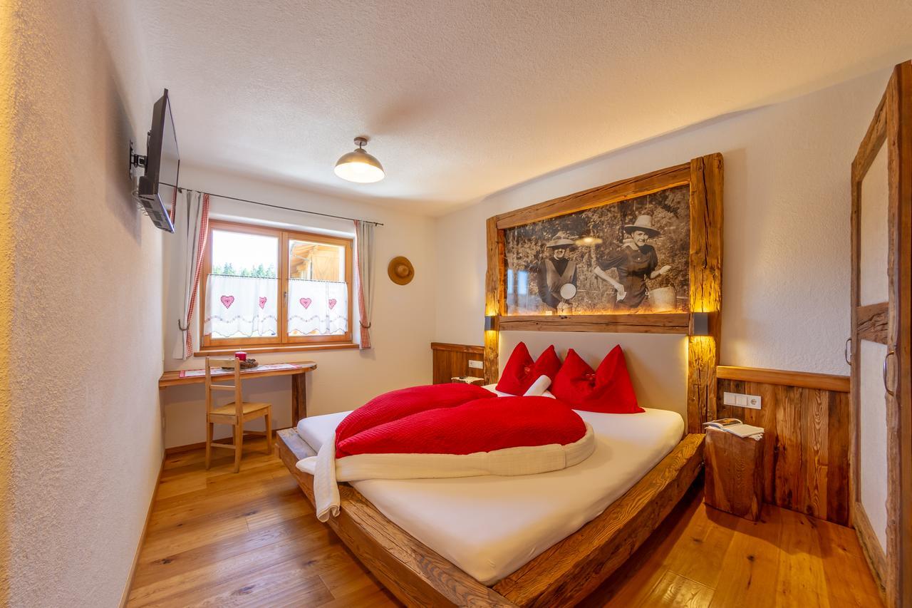 Weliserhof Brunico Esterno foto